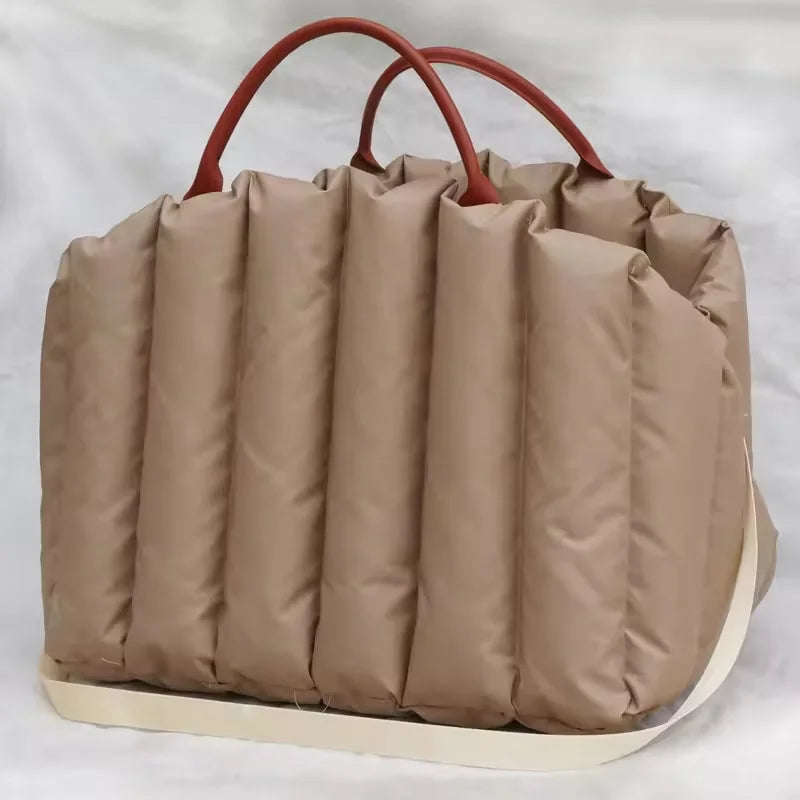 Portable Pet Dog Bag for Travel Luxury Handbag Winter Warm Removable Portable Outdoor Travel Safety Seat Bag Cat supplies